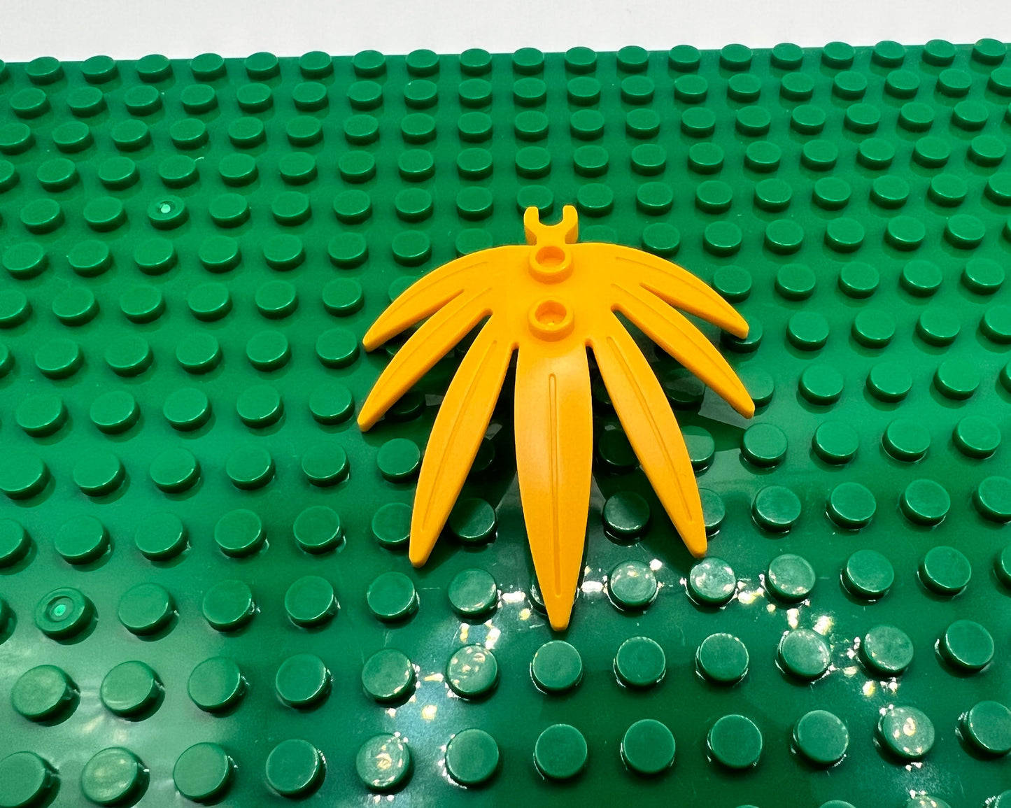 Plant Leaves 6x5 Swordleaf with Clip #10884—Pick color